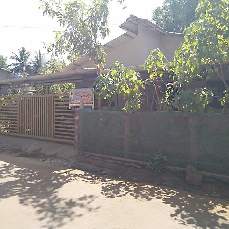 Shree Samarth Savali Hotell Diveāgar Exteriör bild