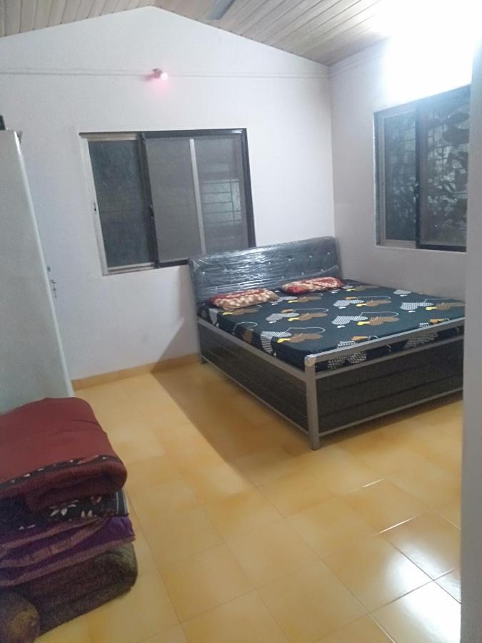 Shree Samarth Savali Hotell Diveāgar Exteriör bild